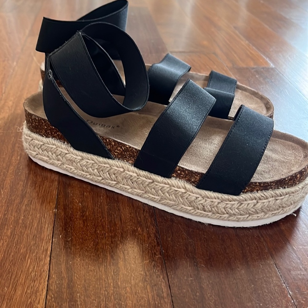 Size 8 Black Platform Sandals